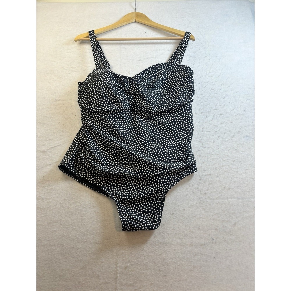 Catalina Women's One-Piece Swimsuit Size 2X Black & White Dots Padded Bra